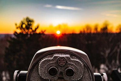 How to Spot a Fake Online Review featured image