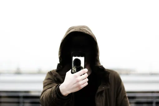Dangers of Sexting: Why You Should Not Sext Featured Image