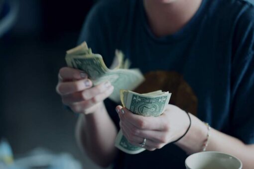 What to Do If You Are Being Blackmailed By Your Sugar Baby Featured Image