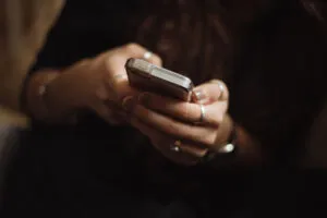 What to Do If Your Nudes Gets Leaked on the Internet Featured Image