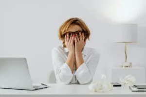 How to Remove Negative & Fake Reviews from Indeed Featured Image